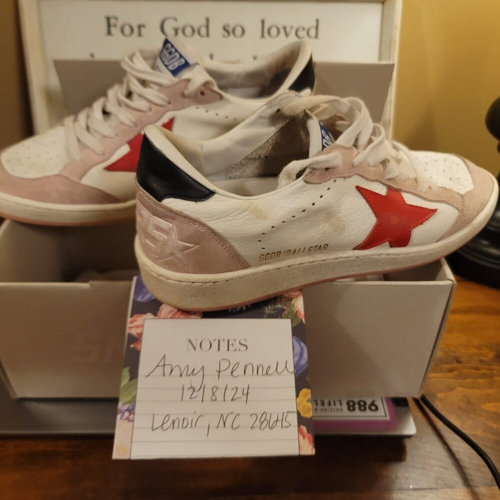 Golden Goose Ballstars Size 38 US 7.5-8 Pink Suede Red Star ⭐️